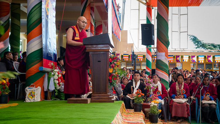 Ehrw. Khenpo Sonam Tenphel, Sprecher des tibetischen Parlaments, bei seiner Rede an der 'Danke Indien' Feier in Dharamsala, HP, Indien am 31. März 2018. Foto: Tenzin Choejor