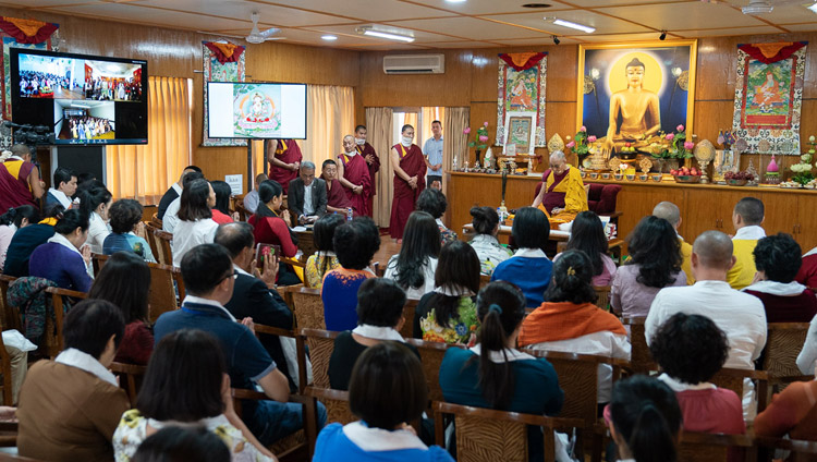 Seine Heiligkeit der Dalai Lama während der Weissen Manjushri Erlaubnis für vietnamesische Gruppen in Dharamsala, HP, Indien am 22. Mai 2018. Foto: Tenzin Choejor