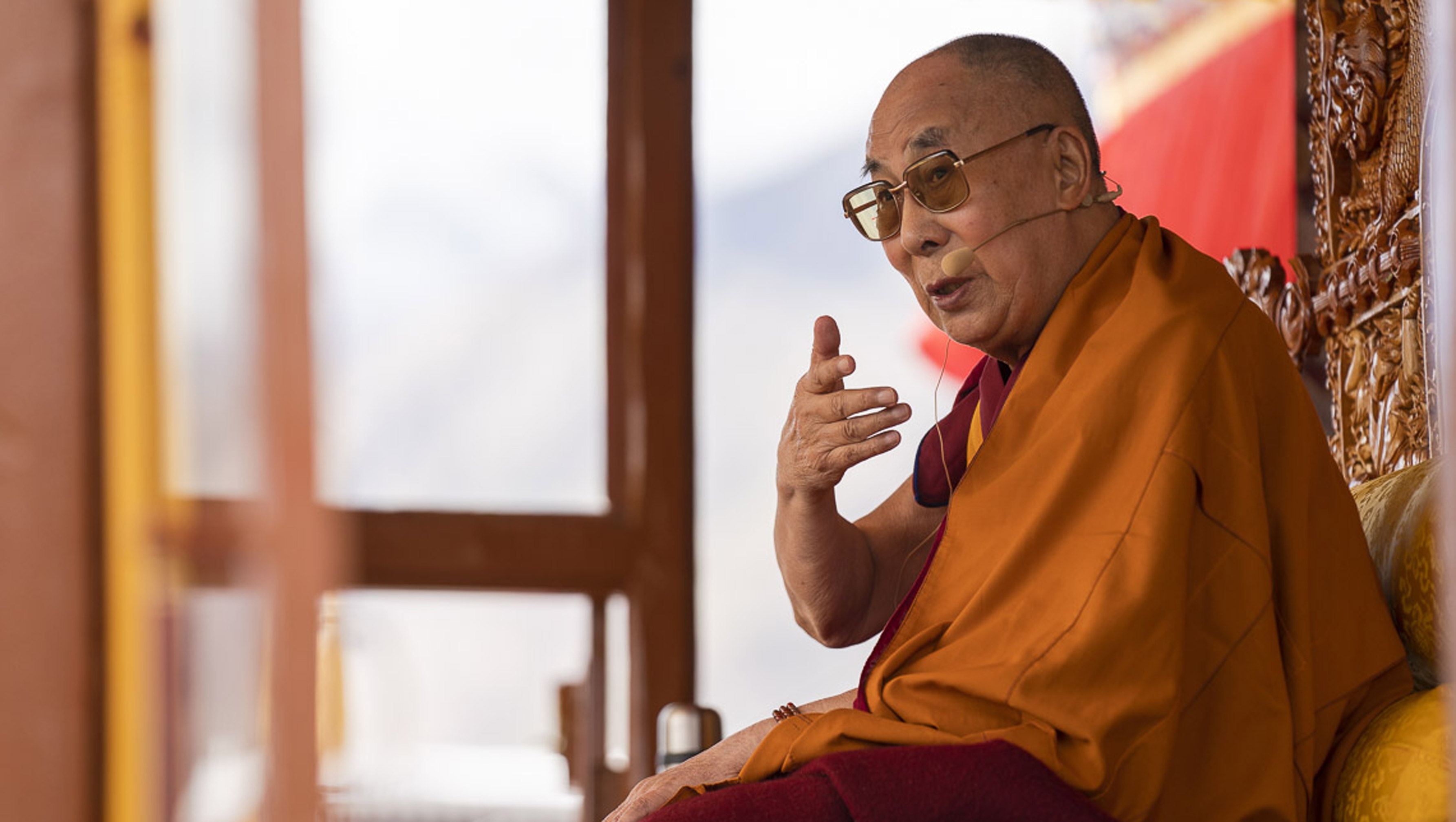 Seine Heiligkeit der Dalai Lama spricht vor über 16'000 Teilnehmenden auf dem Lehrgelände in Padum, Zanskar, J&K, Indien am 22. Juli 2018. Foto: Tenzin Choejor
