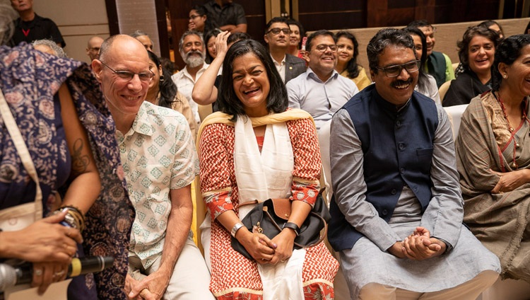 Das Publikum während des Vortrages von Seiner Heiligkeit dem Dalai Lama in Bengaluru, Karnataka, Indien am 12. August 2018. Foto: Tenzin Choejor