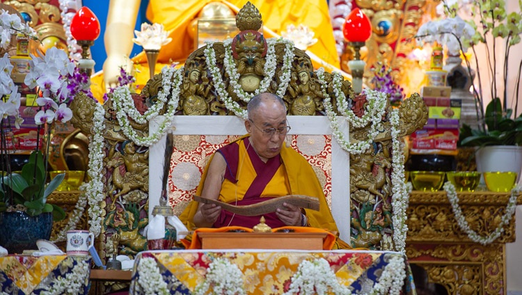 Seine Heiligkeit der Dalai Lama während der Avalokiteshvara-Erlaubnis im tibetischen Haupttempel in Dharamsala, HP, Indien am 6. September 2018. Foto: Lobsang Tsering
