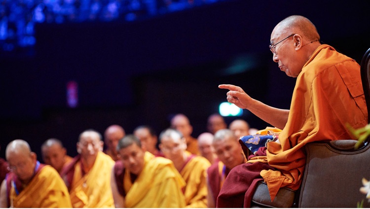 Seine Heiligkeit der Dalai Lama während der Unterweisung in Rotterdam, Niederlande am 17. September 2018. Foto: Olivier Adam