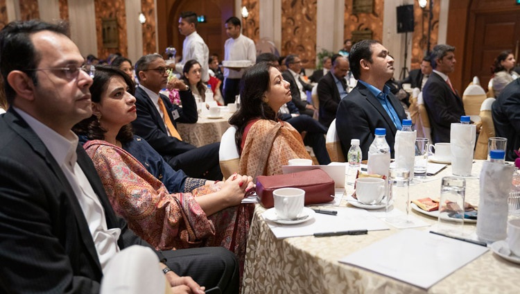 Einige der über 100 Unternehmerinnen und Unternehmer, die der Ansprache von Seiner Heiligkeit dem Dalai Lama am India Leadership Council von The Economic Times zuhören. Neu Delhi, Indien am 10. Dezember 2018. Foto: Tenzin Choejor