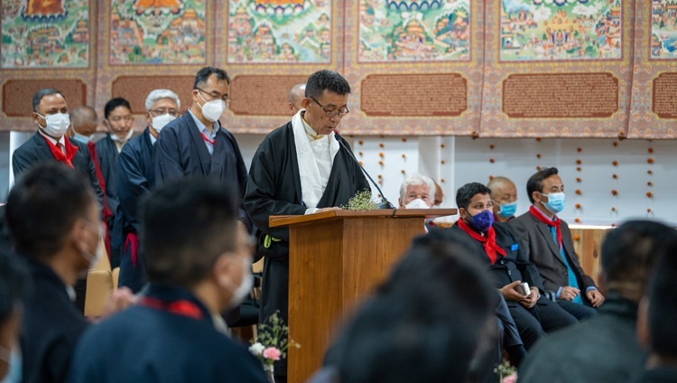 Jamphel Lhundup beendet mit einer Rede die Eröffnungsfeier der Dalai Lama Bibliothek und Archiv in Dharamsala, HP, Indien am 6. Juli 2022. Foto: Tenzin Choejor