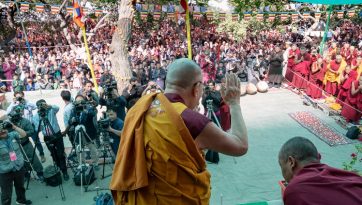 Ermächtigung und Langlebenszeremonie