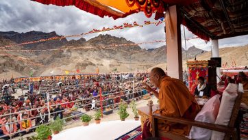 Besuch der Spring Dales Public School in Mulbekh