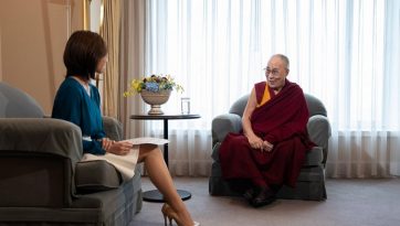 Seine Heiligkeit der Dalai Lama im Interview in Yokohama