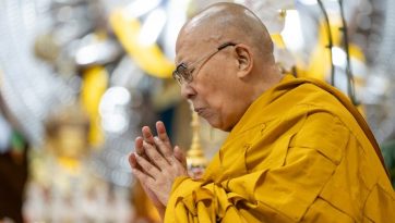 Unterweisungen zum Tag des Gedenkens an Buddhas Erleuchtung