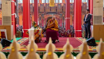 Gebete für die Opfer des jüngsten verheerenden Erdbebens in Tibet