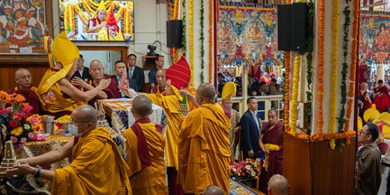 Langlebenszeremonie in Dharamsala