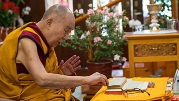 Essenz der ausgezeichneten Erläuterungen & Eintritt in den Mittleren Weg