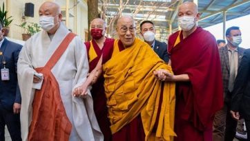 Nagarjunas "Grundlegende Weisheit des mittleren Wegs"